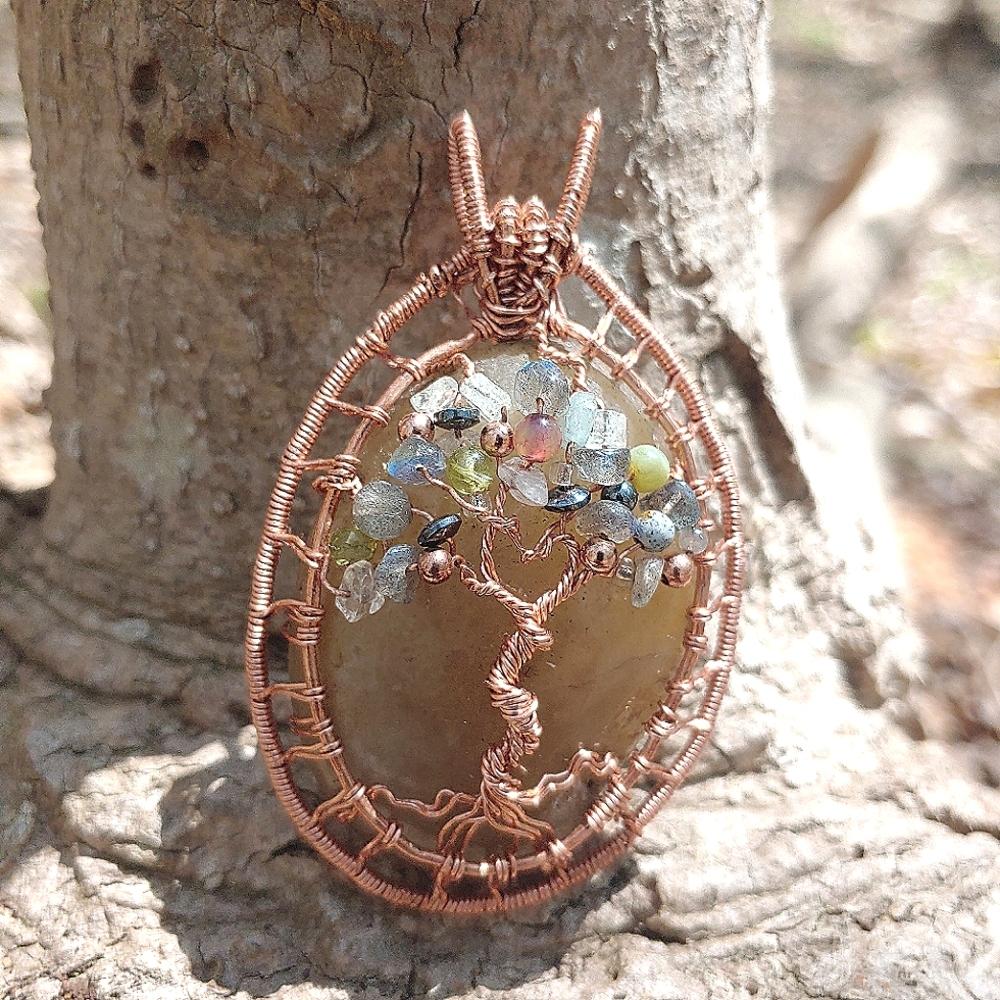 Serpentine tree of life pendant